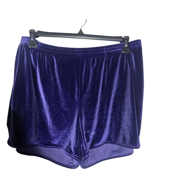 SHEIN Plus Size 2XL Tube Top And Track Short 2-Piece Set Soft Velvety Purple - Picture 6 of 9